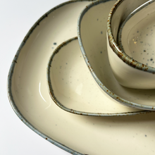 Load image into Gallery viewer, Costaverde - Dining set 5 pieces (3 colors)